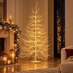 Albero LED Faggio Luminoso Oro H 150 cm EDG Enzo De Gasperi con 1440 microLED luce calda ambientato in soggiorno natalizio